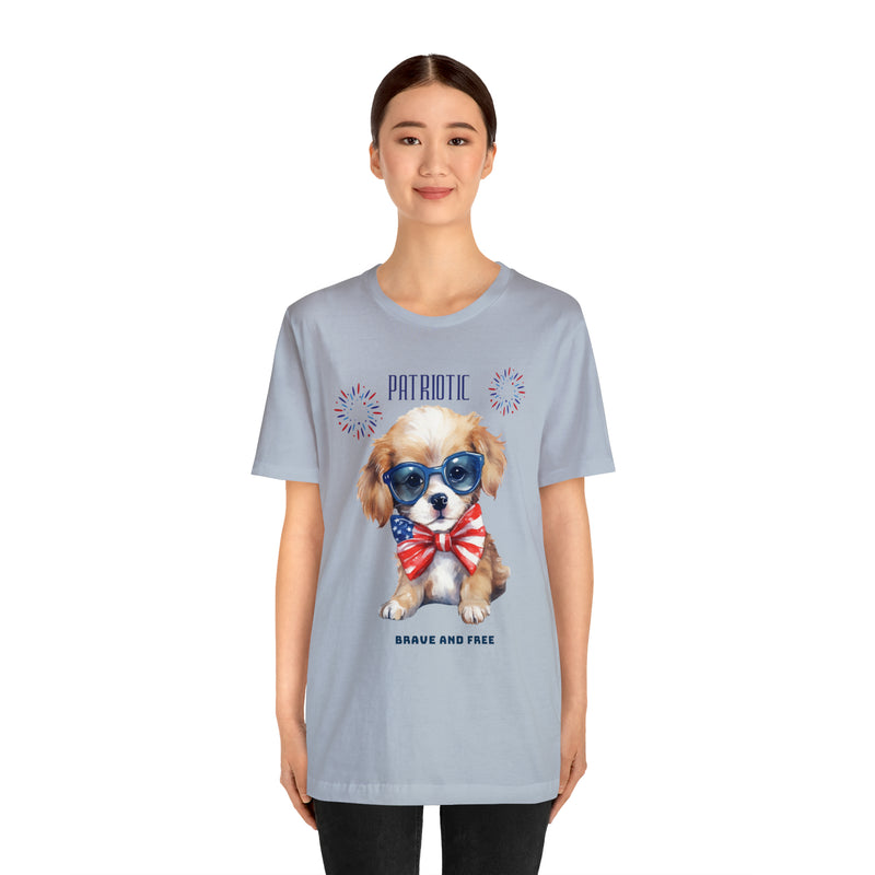 Cute Brave and Free Patriotic Dog on the 4th of July Short Sleeve T-Shirt