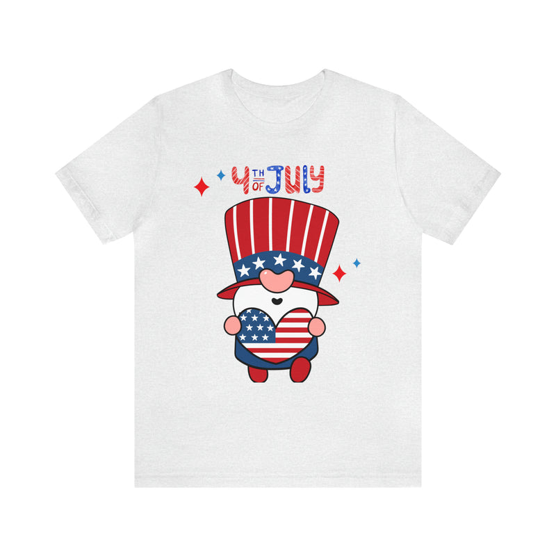 Patriotic Gnome Showing Love on the 4th of July Short Sleeve T-Shirt