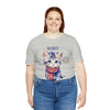 Cute Brave and Free Patriotic Cat on the 4th of July Short Sleeve T-Shirt