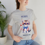 Curious and Cute Brave and Free Patriotic Cat Celebrating the 4th of July Short Sleeve T-Shirt