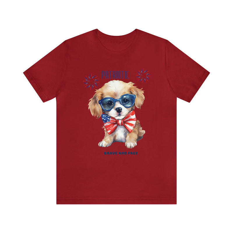 Cute Brave and Free Patriotic Dog on the 4th of July Short Sleeve T-Shirt