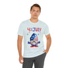 Thumbs Up Patriotic Gnome Celebrating the 4th of July Short Sleeve T-Shirt