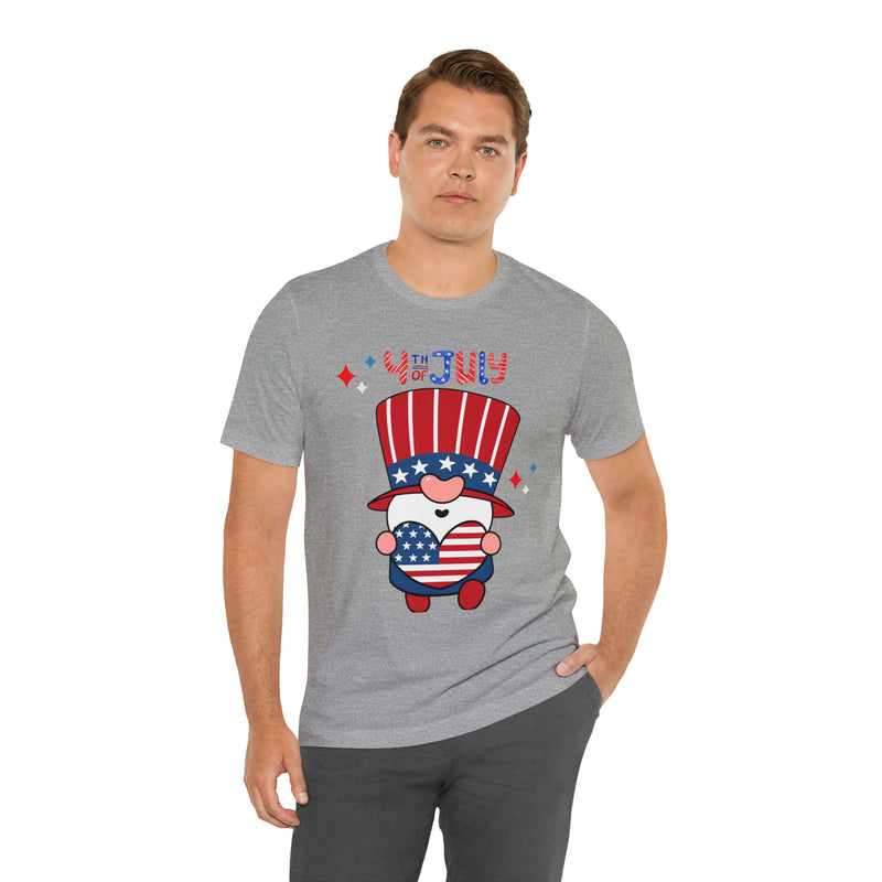 Patriotic Gnome Showing Love on the 4th of July Short Sleeve T-Shirt