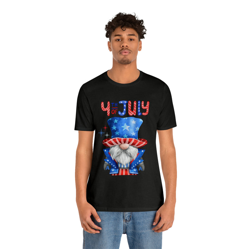 Brave and Patriotic Gnome on the 4th of July Short Sleeve T-Shirt