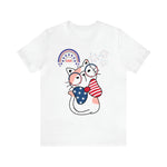 Cute Patriotic Cat Celebrating Freedom in the USA 4th of July Short Sleeve T-Shirt