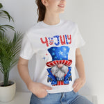 Brave and Patriotic Gnome on the 4th of July Short Sleeve T-Shirt