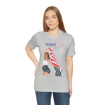 Cute Patriotic and Free Lady Celebrating the 4th of July Short Sleeve T-Shirt