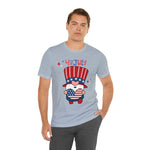 Patriotic Gnome Showing Love on the 4th of July Short Sleeve T-Shirt