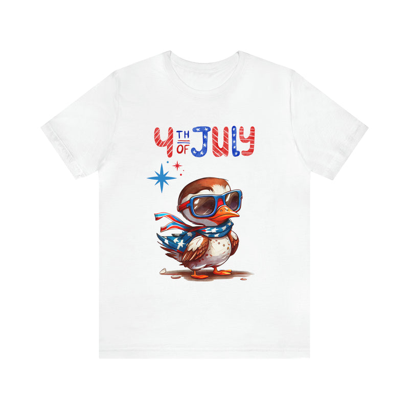 Cool Patriotic Little Bird on the 4th of July Short Sleeve T-Shirt