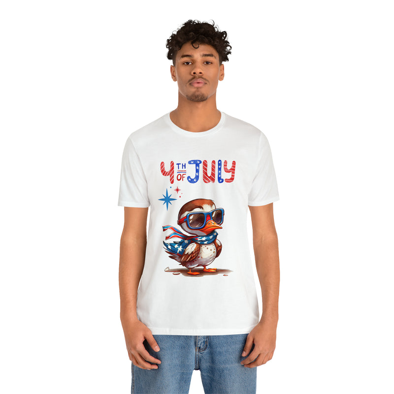 Cool Patriotic Little Bird on the 4th of July Short Sleeve T-Shirt