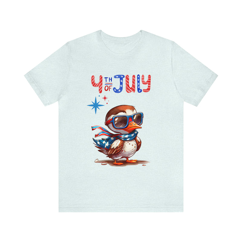 Cool Patriotic Little Bird on the 4th of July Short Sleeve T-Shirt