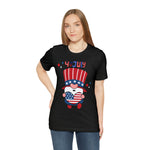 Patriotic Gnome Showing Love on the 4th of July Short Sleeve T-Shirt