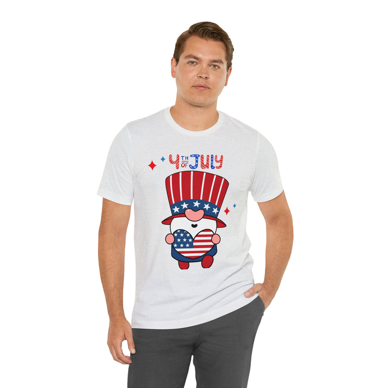 Patriotic Gnome Showing Love on the 4th of July Short Sleeve T-Shirt