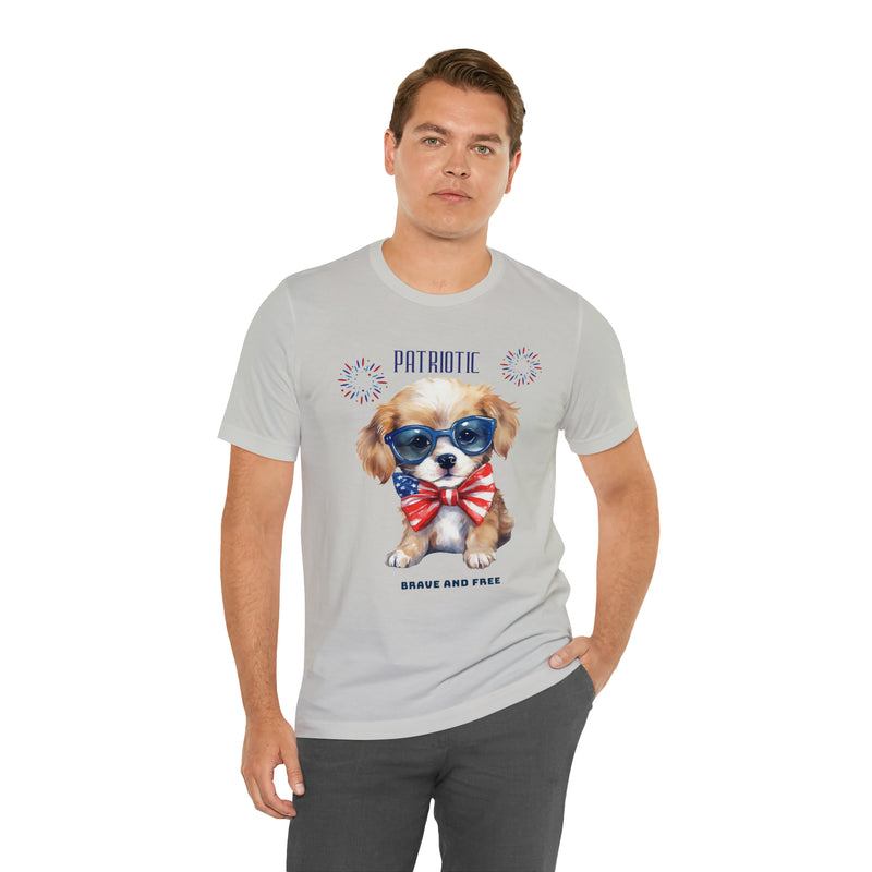 Cute Brave and Free Patriotic Dog on the 4th of July Short Sleeve T-Shirt