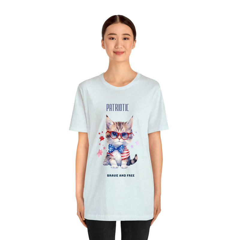 Curious and Cute Brave and Free Patriotic Cat Celebrating the 4th of July Short Sleeve T-Shirt