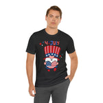 Patriotic Gnome Showing Love on the 4th of July Short Sleeve T-Shirt