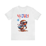 Cool Patriotic Little Bird on the 4th of July Short Sleeve T-Shirt