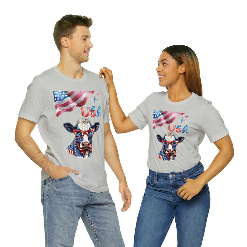 Mother Moo Patriotic USA Cow 4th of July Short Sleeve T-Shirt