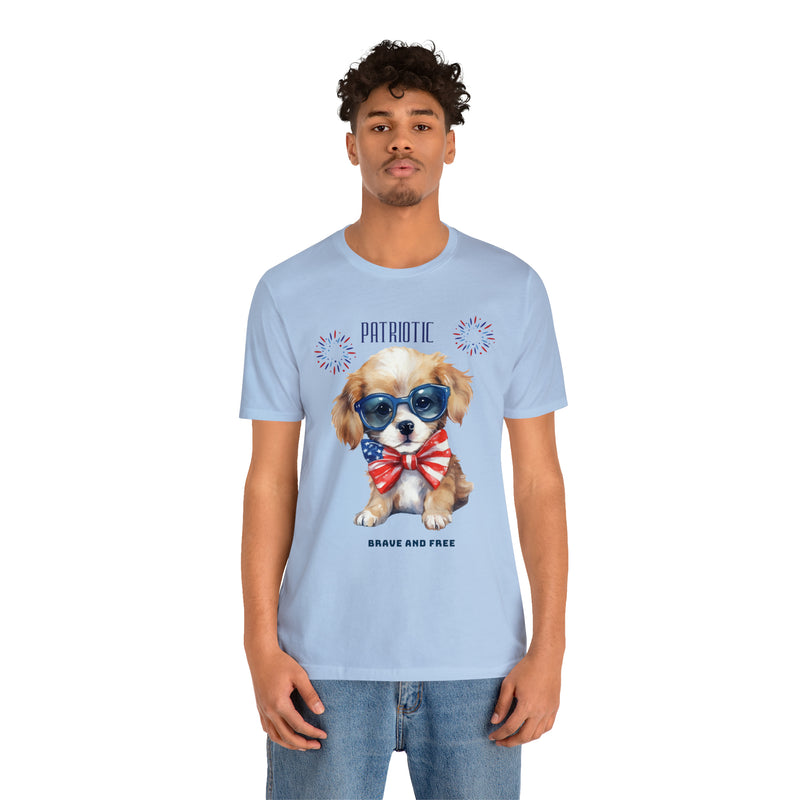 Cute Brave and Free Patriotic Dog on the 4th of July Short Sleeve T-Shirt