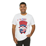 Patriotic Gnome Showing Love on the 4th of July Short Sleeve T-Shirt