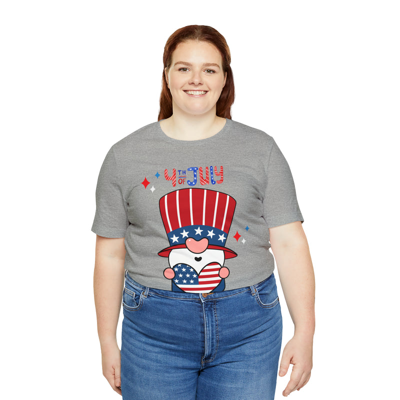 Patriotic Gnome Showing Love on the 4th of July Short Sleeve T-Shirt