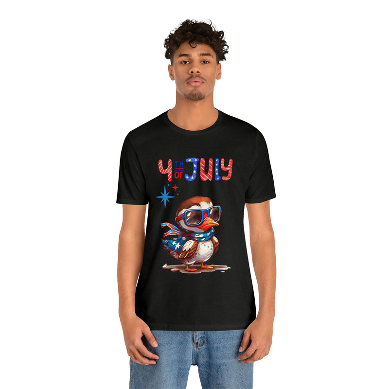 Cool Patriotic Little Bird on the 4th of July Short Sleeve T-Shirt