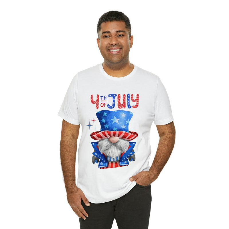 Brave and Patriotic Gnome on the 4th of July Short Sleeve T-Shirt