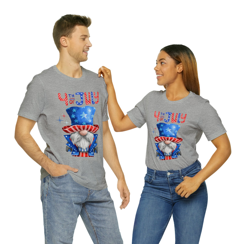 Brave and Patriotic Gnome on the 4th of July Short Sleeve T-Shirt