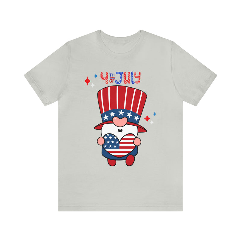 Patriotic Gnome Showing Love on the 4th of July Short Sleeve T-Shirt