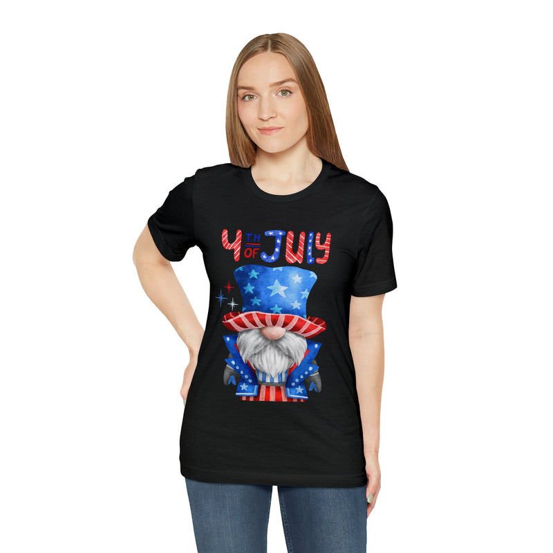 Brave and Patriotic Gnome on the 4th of July Short Sleeve T-Shirt