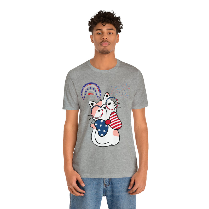 Cute Patriotic Cat Celebrating Freedom in the USA 4th of July Short Sleeve T-Shirt