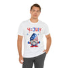 Thumbs Up Patriotic Gnome Celebrating the 4th of July Short Sleeve T-Shirt