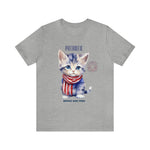 Cute Brave and Free Patriotic Cat on the 4th of July Short Sleeve T-Shirt