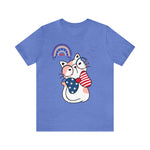 Cute Patriotic Cat Celebrating Freedom in the USA 4th of July Short Sleeve T-Shirt