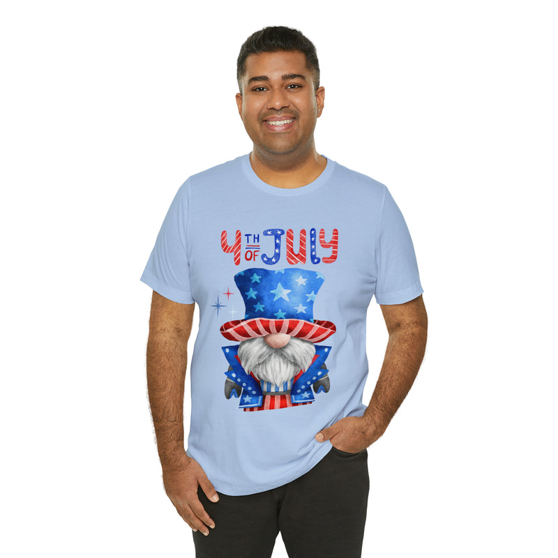 Brave and Patriotic Gnome on the 4th of July Short Sleeve T-Shirt