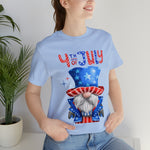 Brave and Patriotic Gnome on the 4th of July Short Sleeve T-Shirt