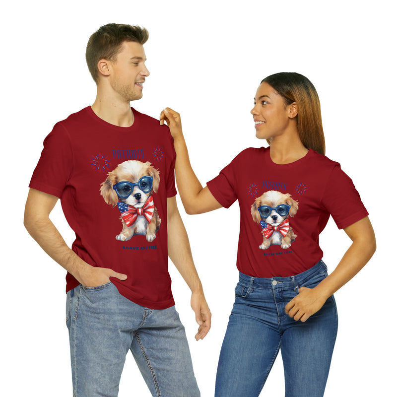 Cute Brave and Free Patriotic Dog on the 4th of July Short Sleeve T-Shirt